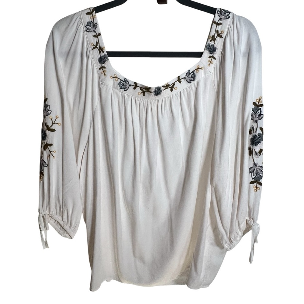Laura Conrad beautifully Embroidered White Blouse - Size XL